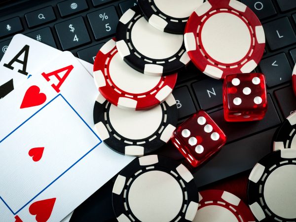 Baccarat Basics: Essential Tips For Beginners At Glory Casino